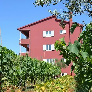  Apartman Roza